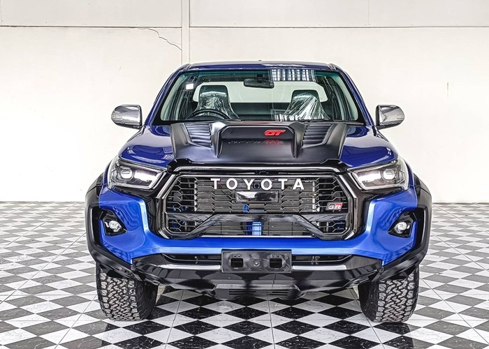 Used 7
                    TOYOTA
                     for Sale Image